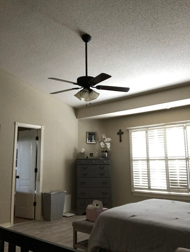 Foto del edificio - 3151 Sunny Prairie Dr
