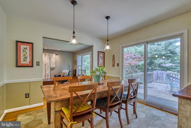 Building Photo - 11222 Timberlake Ct