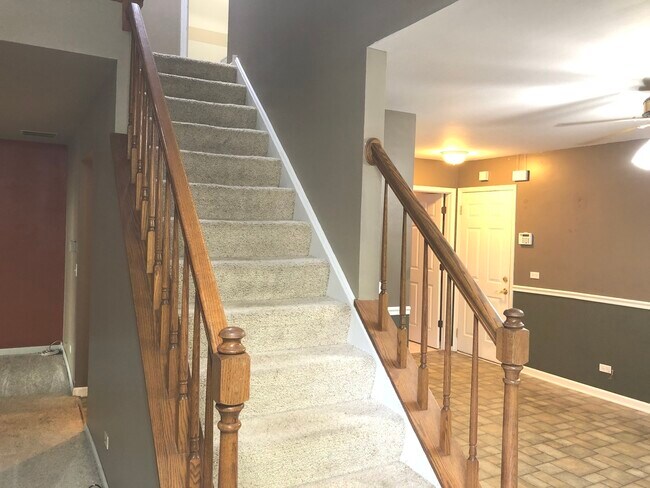 Foto del edificio - 872 N Shady Oaks Dr