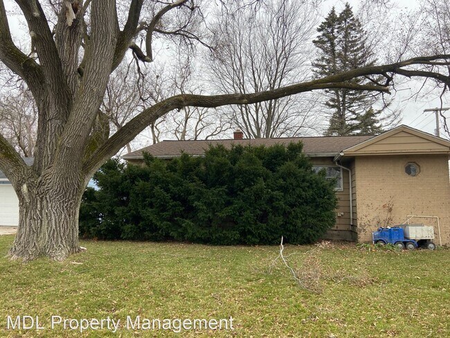 Foto del edificio - 3 br, 1 bath House - 4724 Hess