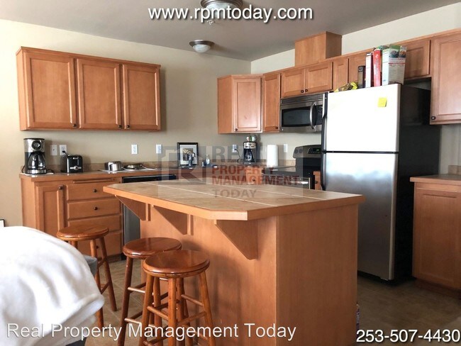 Foto del edificio - 1007 109th St Ct E