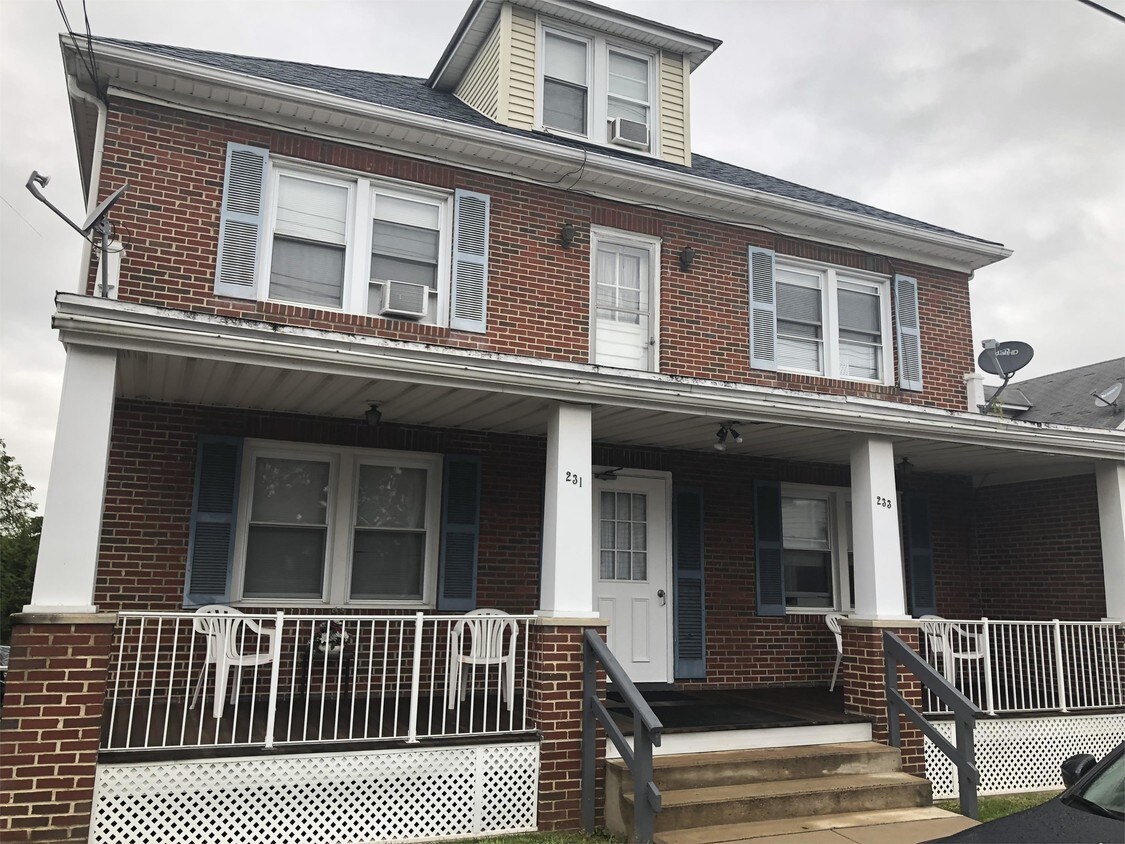 Foto principal - 231 N Cleveland Ave