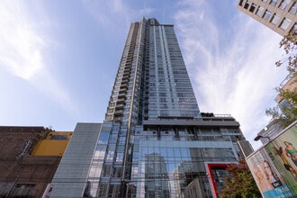 Building Photo - 833 Seymour St
