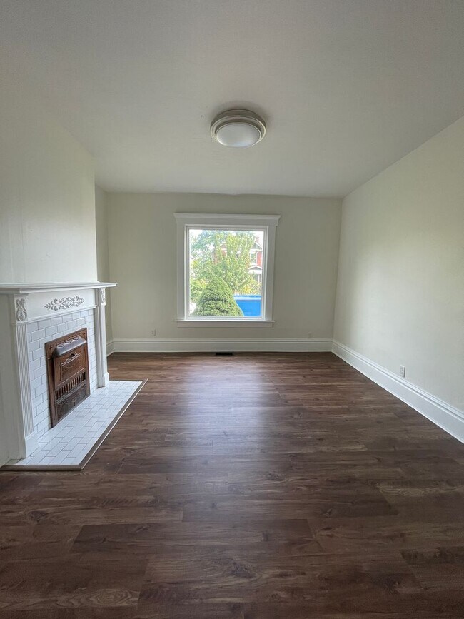 Building Photo - Beautiful Home in the Heart of Columbus