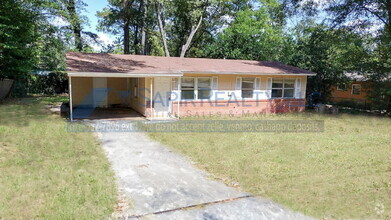 Building Photo - 2419 Adger Rd