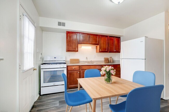 Foto del edificio - Lawndale Farms