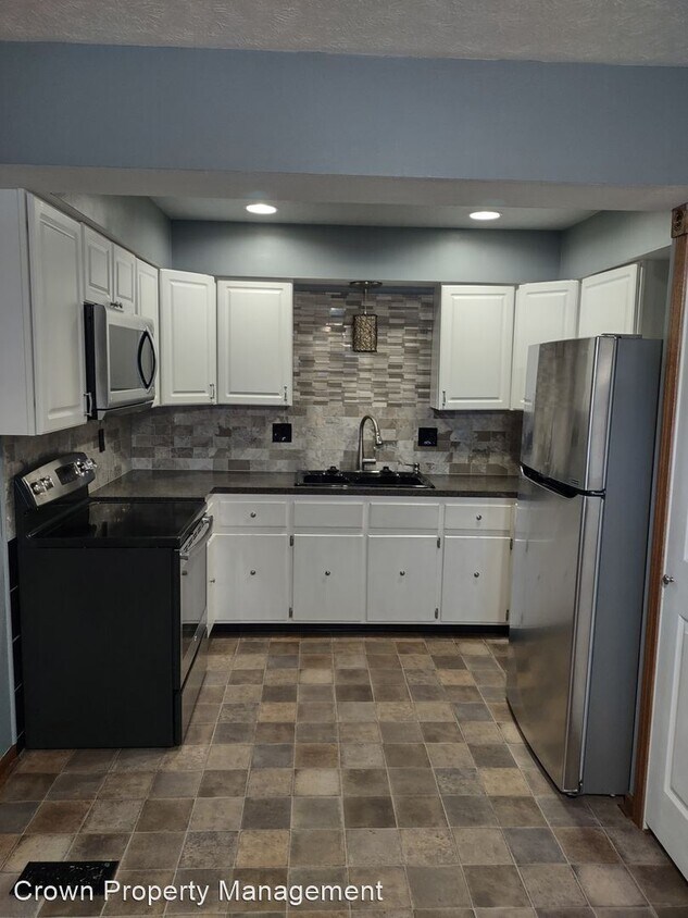 Primary Photo - 3 br, 2 bath House - 2934 Arbor St.