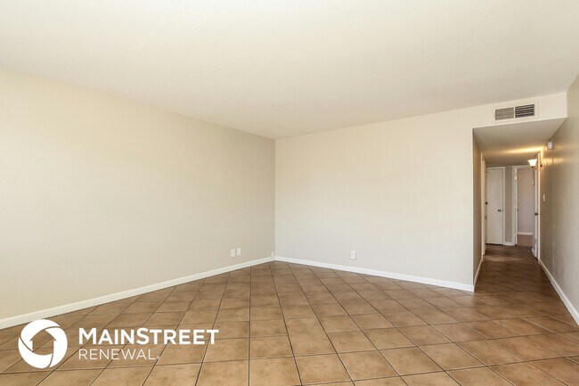 Foto del edificio - 15232 N 24th Pl