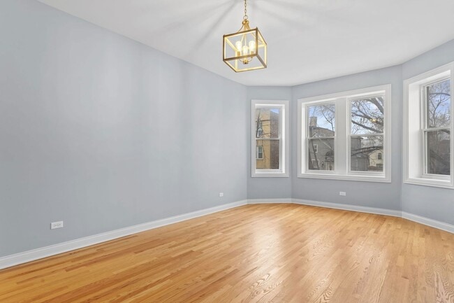 Foto del edificio - 1529 S Komensky Ave