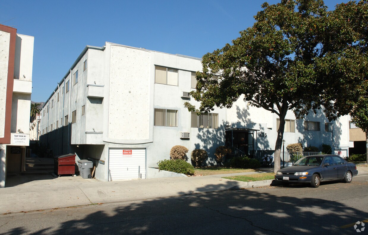 435 West Dryden Street Apartments in Glendale, CA