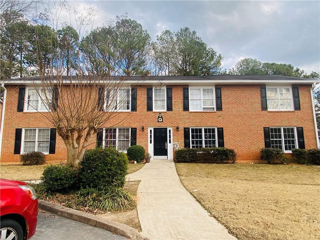 Primary Photo - 493 Stone Mountain St