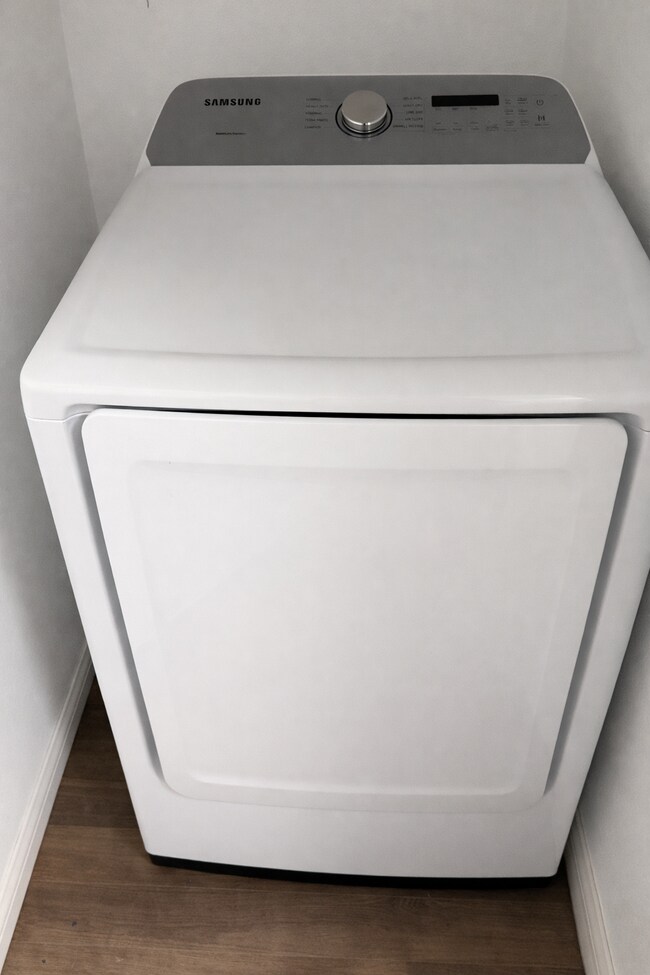 Foto del edificio - 2920 Dawn Ct