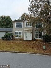 Building Photo - 7355 Drake Ave