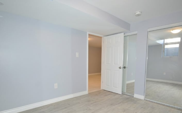 Building Photo - 3472 Beau Rivage Cres