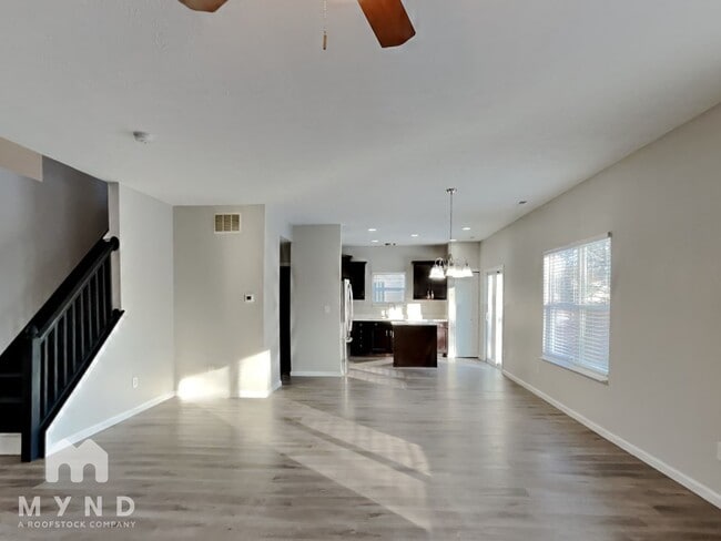 Foto del edificio - 1511 Danielle Rd