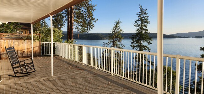 Foto del edificio - 2331 S Silver Beach Rd