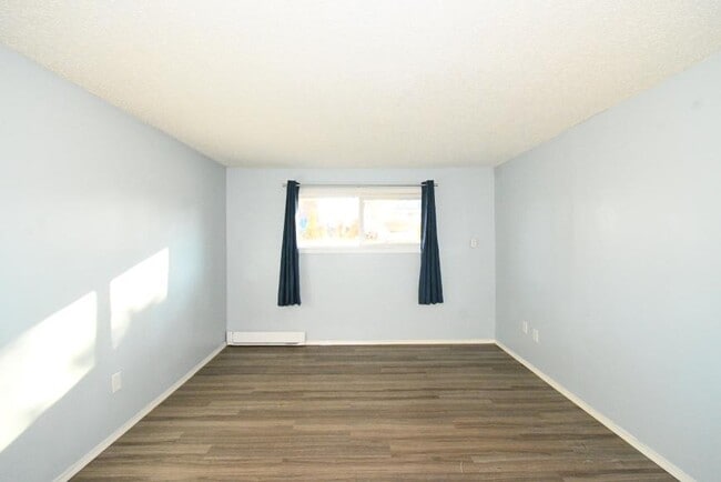 Building Photo - 1 bedroom in Prince George BC V2M 4N1