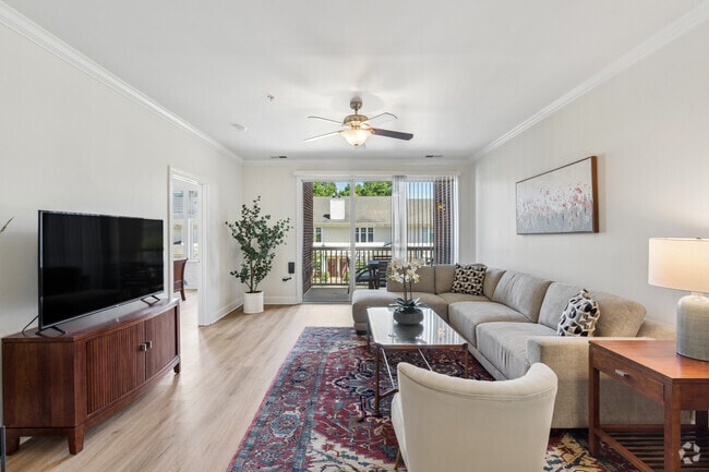 2BR, 2BA - 1,230SF - Living Room - Jefferson Ridge