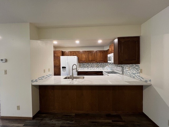 Foto del edificio - 3951 Fairway Hills Dr