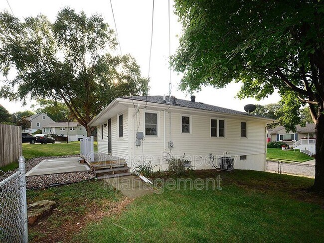 Building Photo - 7440 Frederick St