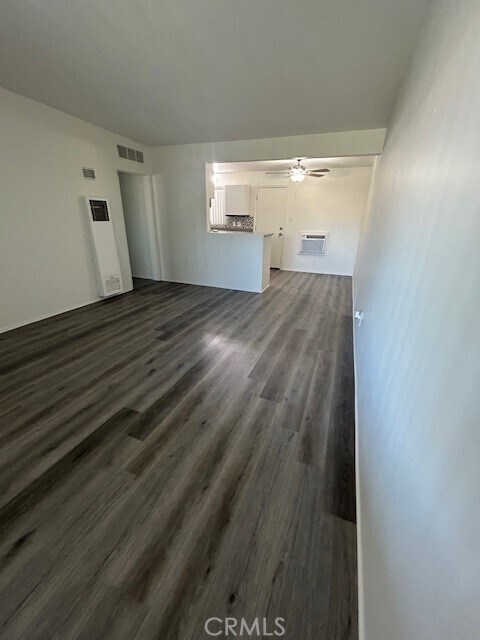 Foto del edificio - 37111 Cathedral Canyon Dr