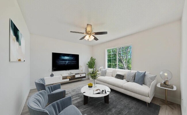 Foto del edificio - 17705 Oakview Ct