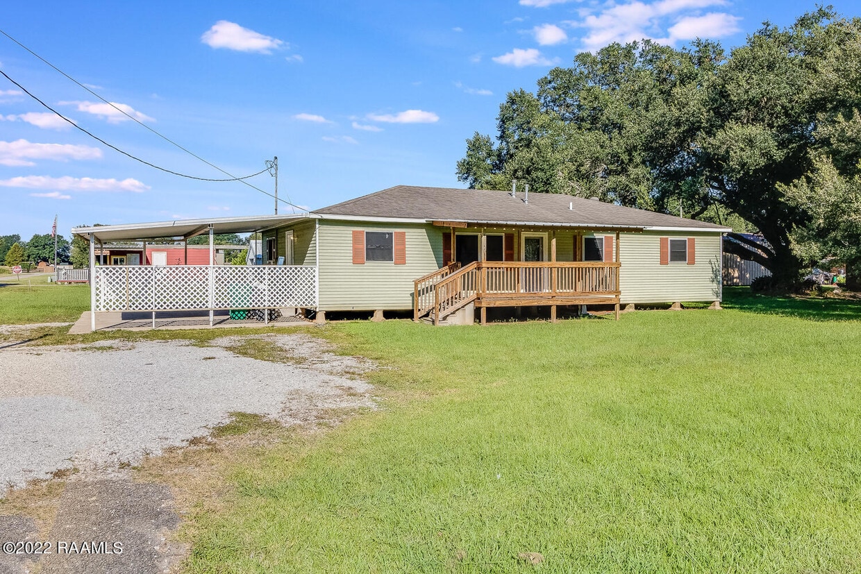 804 S Ave, Broussard, LA 70518 House for Rent in Broussard, LA