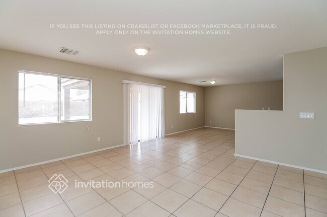 Foto del edificio - 3417 W Wayland Dr