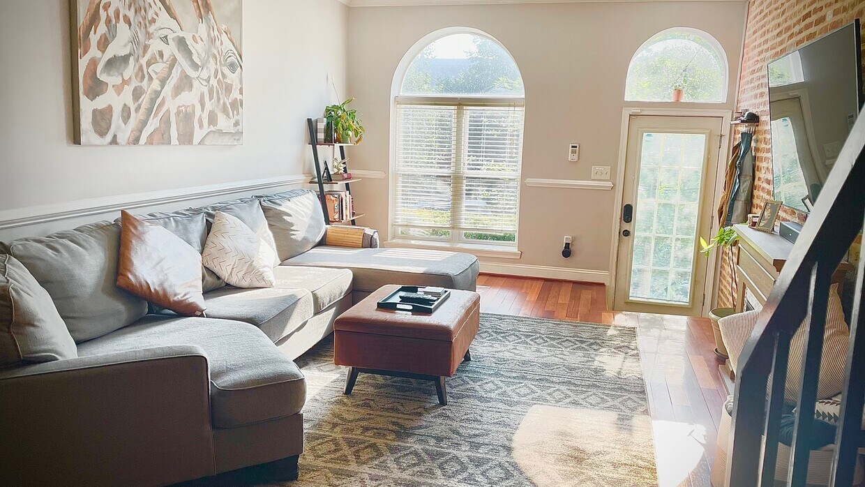 Foto principal - 32 N Kenwood Ave