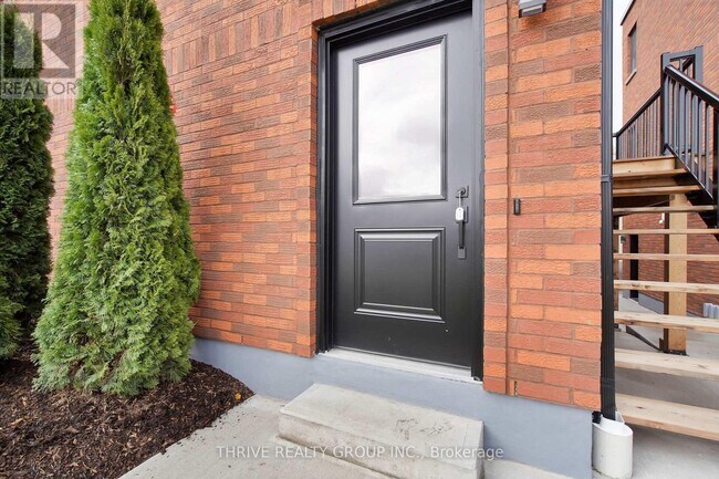 Photo du bâtiment - 74 Church St