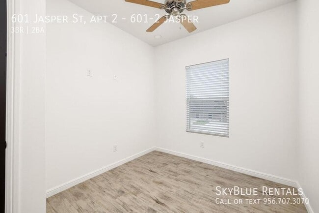 Foto del edificio - 601 Jasper St