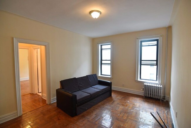 Foto del edificio - 640 E 2nd St