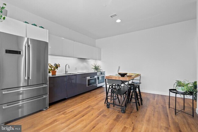 Foto del edificio - 57 N St NW