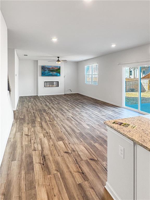 Foto del edificio - 36 Heartwood Ln