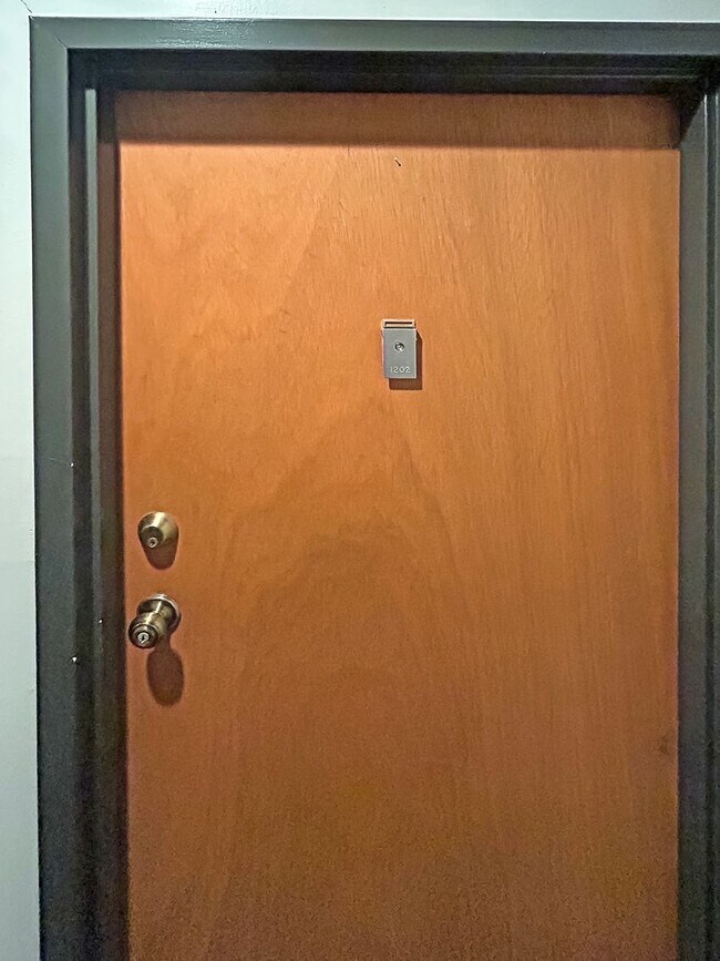 Foto del edificio - two bedroom two bath condo in Robinson Township!