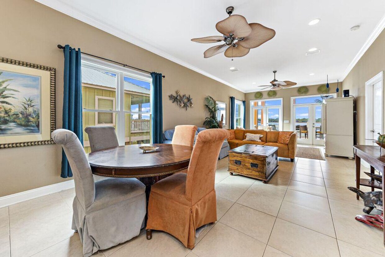 Foto principal - 1232 W Lagoon Ave