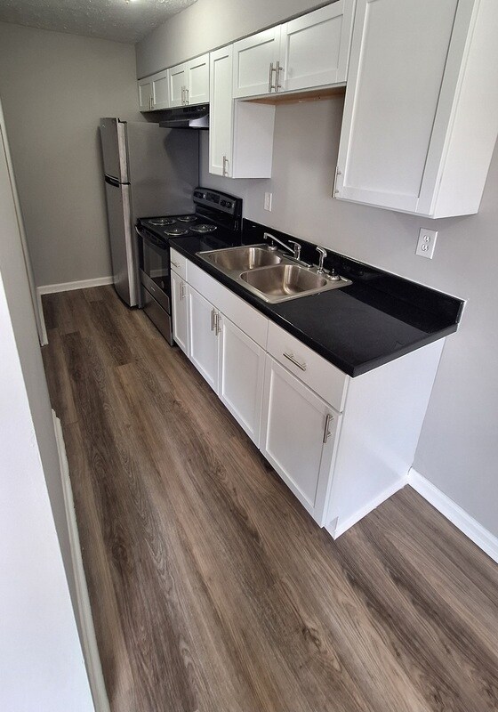 Foto principal - 678 Knox Blvd