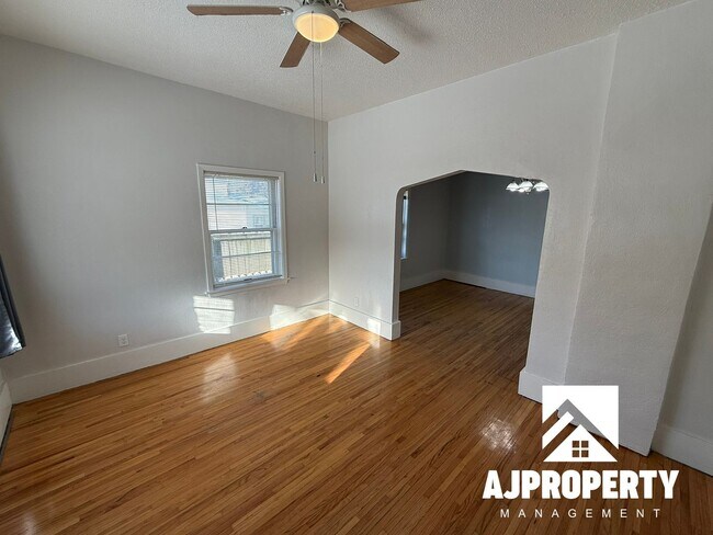 Foto del edificio - 1612 S Cliff Ave