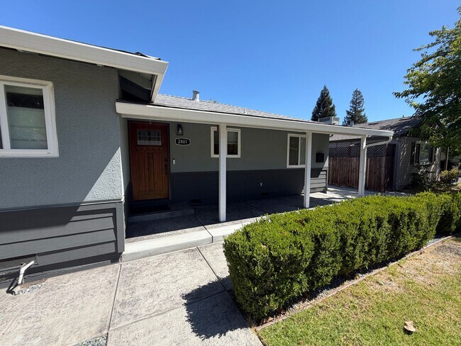 Foto del edificio - 3 Bedroom | 2 Bathroom | Single-Family Home in Sacramento