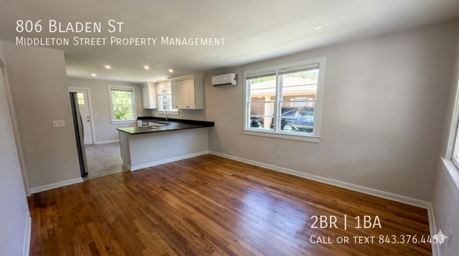Building Photo - 806 Bladen St