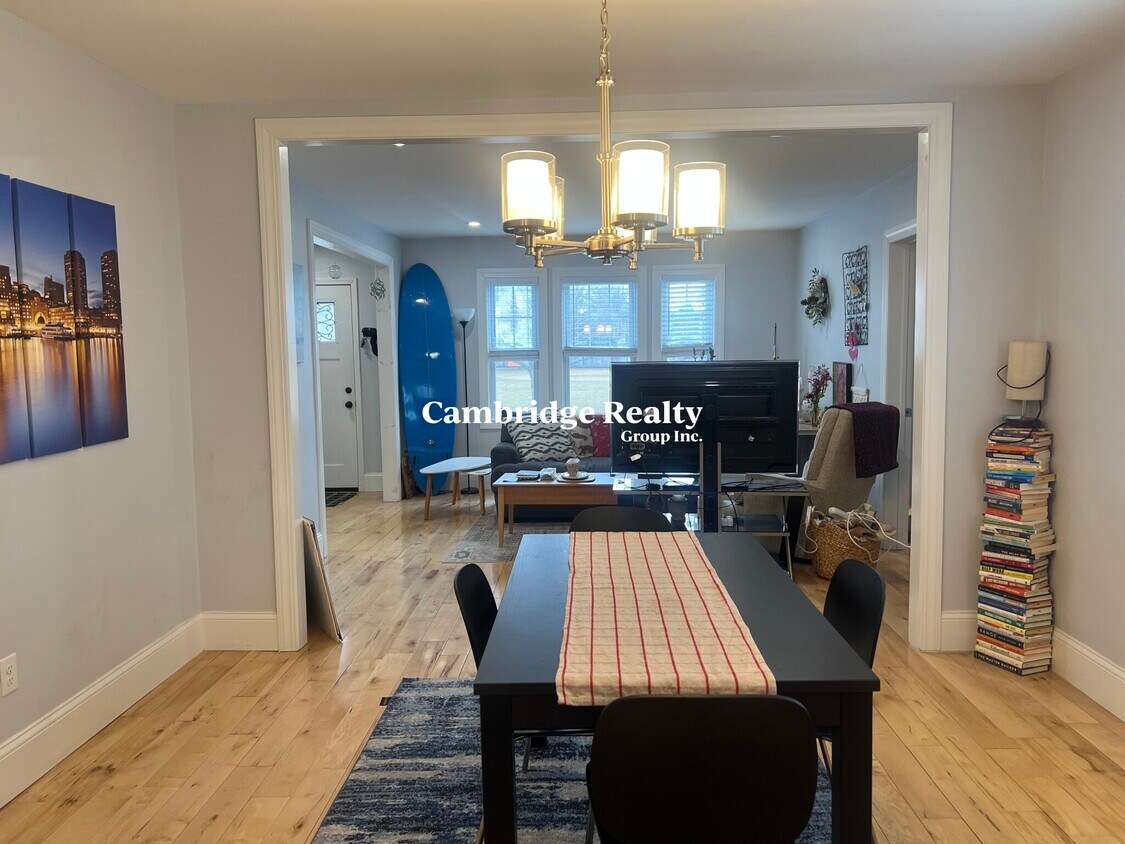 Foto principal - 296 Arlington St