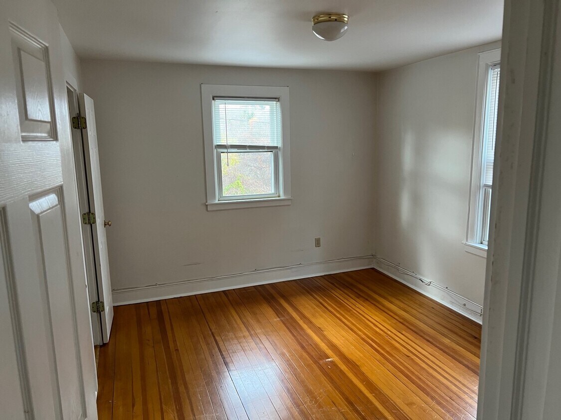 8 Summit Ave Unit 3, Rye, NY 10580 Apartments in Rye, NY