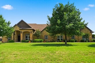Building Photo - 133 Prairie Creek Way