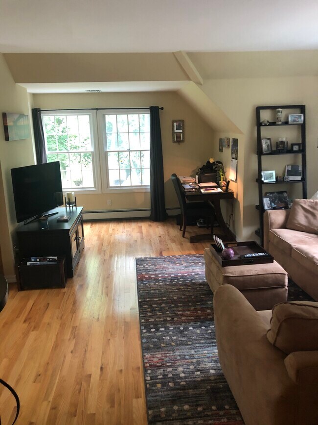Open living room to kitchen - 66 Norwood Rd