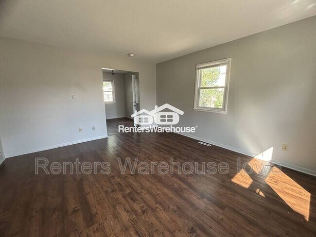 Foto del edificio - 4807 NW Aurora Ave.