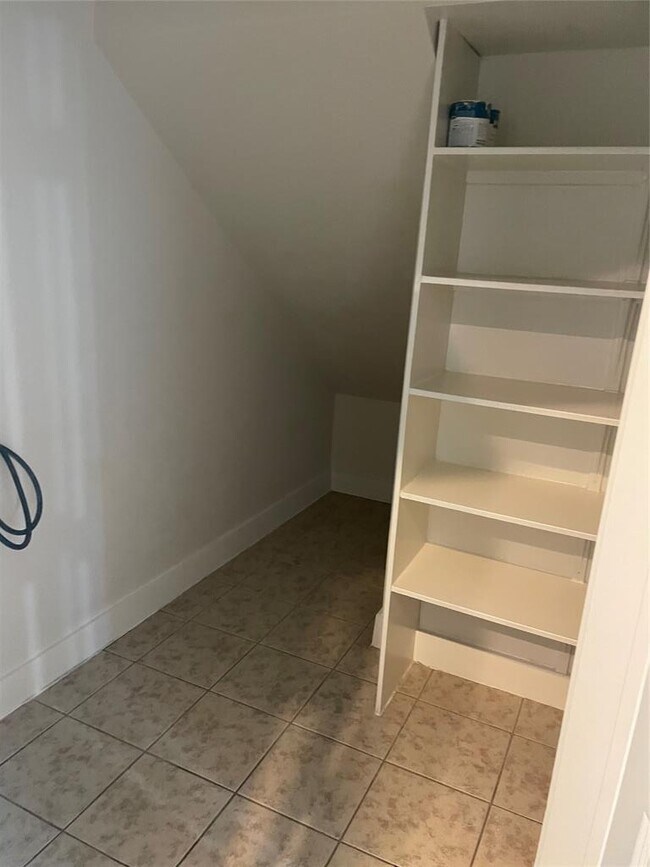 Foto del edificio - 2212 Creekside Ln