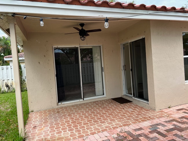 Photo - 6053 NW 45th Ave House