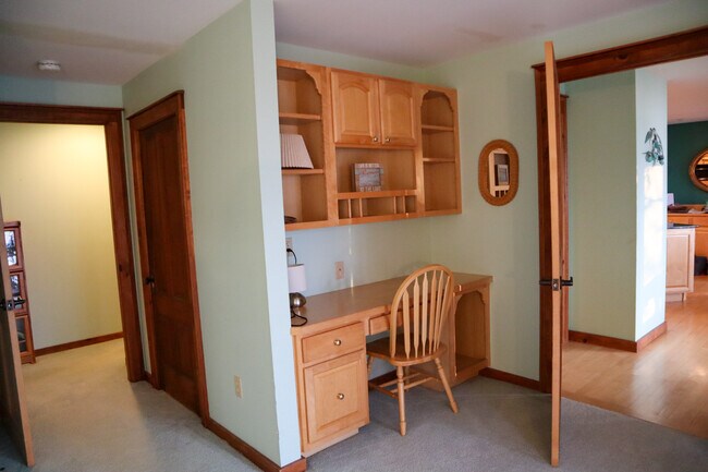 Building Photo - 86 Silver Fox Cove