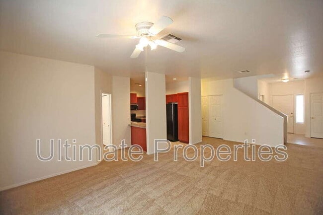 Building Photo - 1505 E Sahuaro Dr