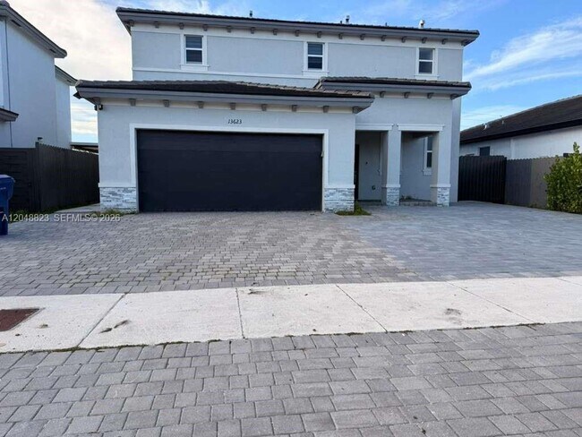 Foto del edificio - 13623 SW 184th Ter